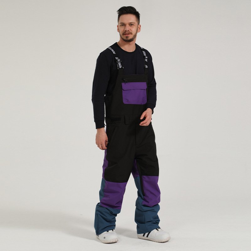 Twenty-two new ski shorts for a woman with a two-board waterproof and windproof pair