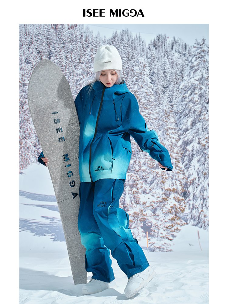 ISEEMIGGA 24-YEAR-OLD NEW BLUE SKI SUIT, MALE AND FEMALE ALIKE, WINDPROOF 3L