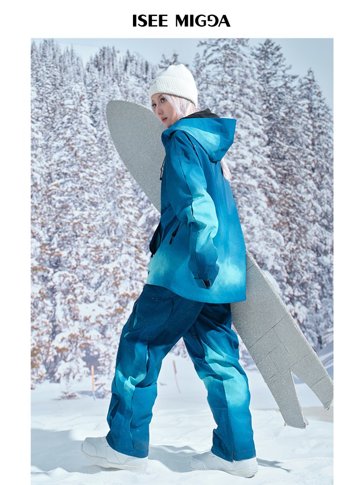 ISEEMIGGA 24-YEAR-OLD NEW BLUE SKI SUIT, MALE AND FEMALE ALIKE, WINDPROOF 3L