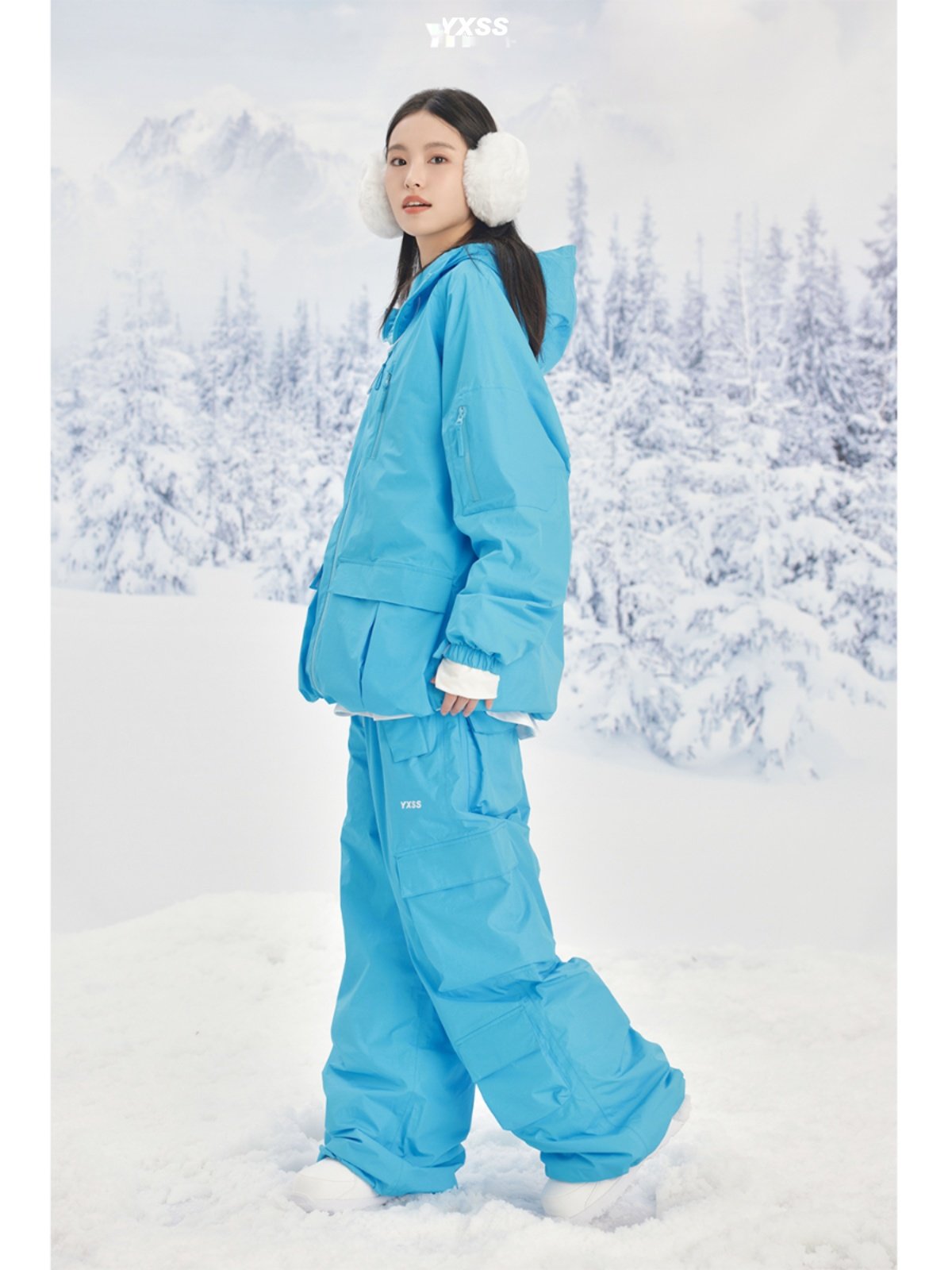 YXSS WAS ORIGINALLY A NEW DOUBLE-BOARD FOR A FEMALE SKI SUIT WITH A VELVET