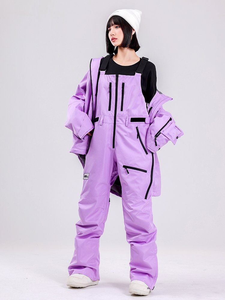 XXXsnow with a double-skinned coat for a couple in a ski suit