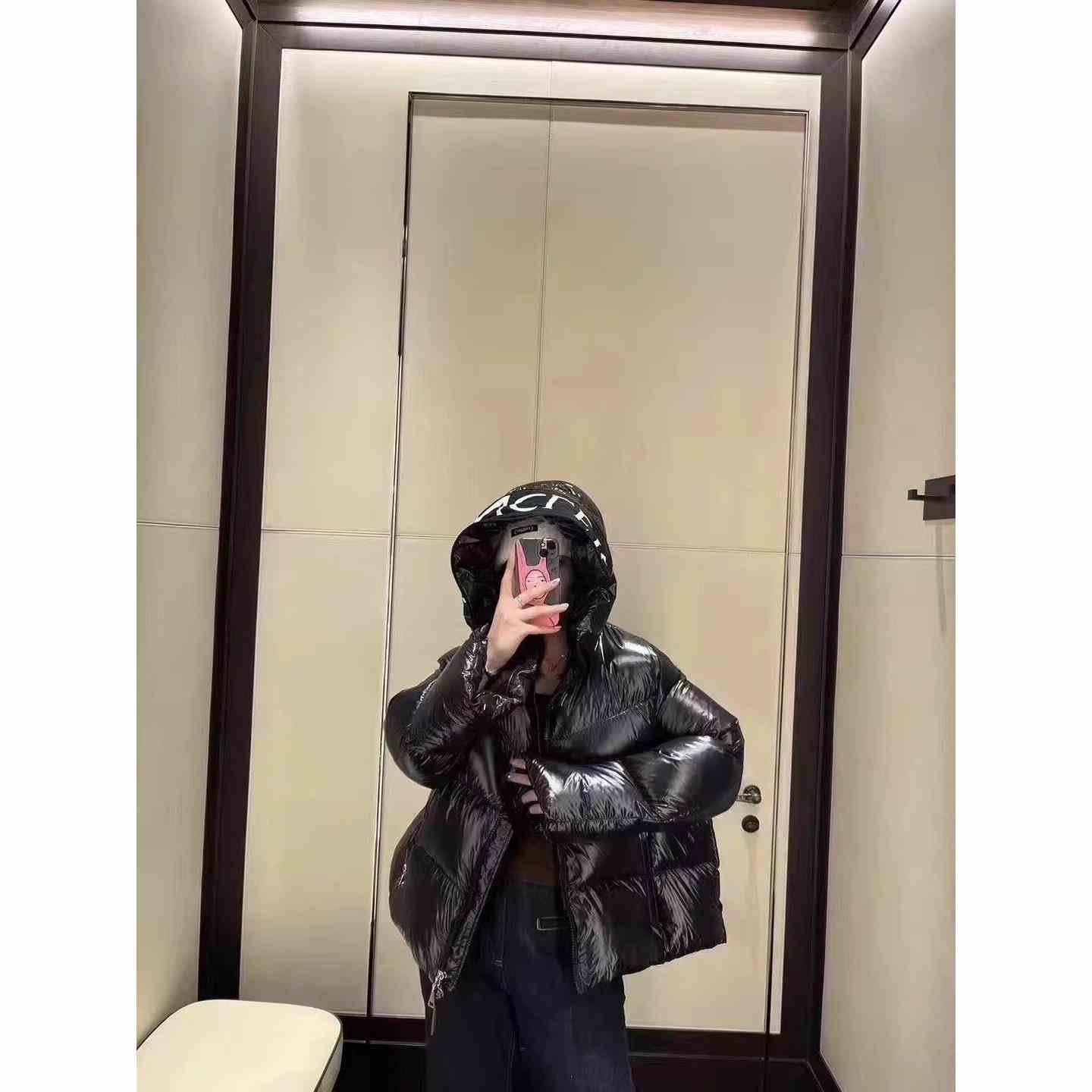 New 2024 Huppe female zipper coat with a cap in a flavour ski suit