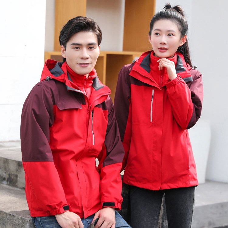 Two pairs of three-and-a-wind-and-a-water-up-mountain hot-sealed ski suits for the new man and woman