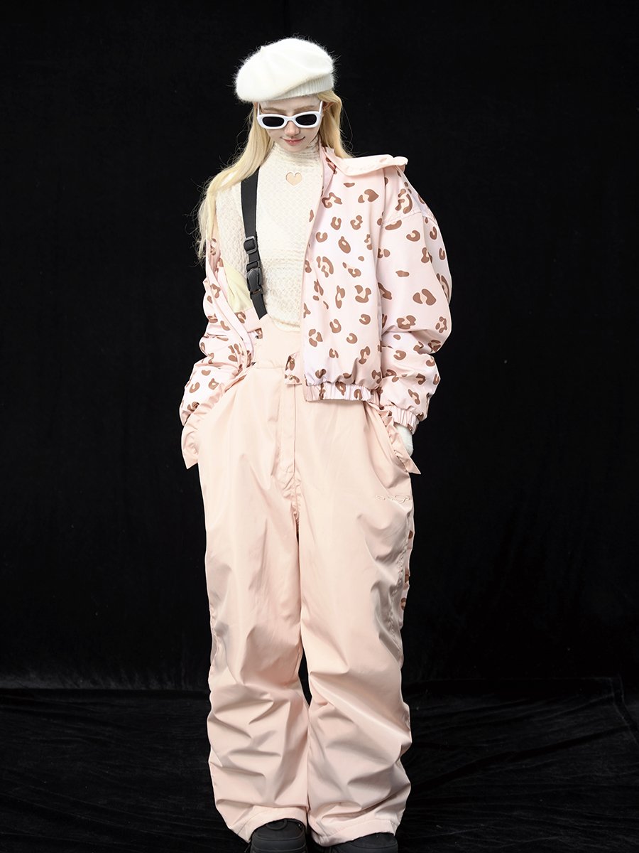QLeo's original ski suit for a girl with a short ski jacket with a slab-covered waterproof back