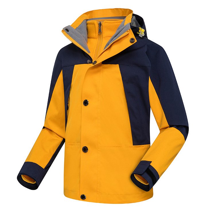 New outdoor assault suit, two pairs of jacket ski garden clothes for male and female parents