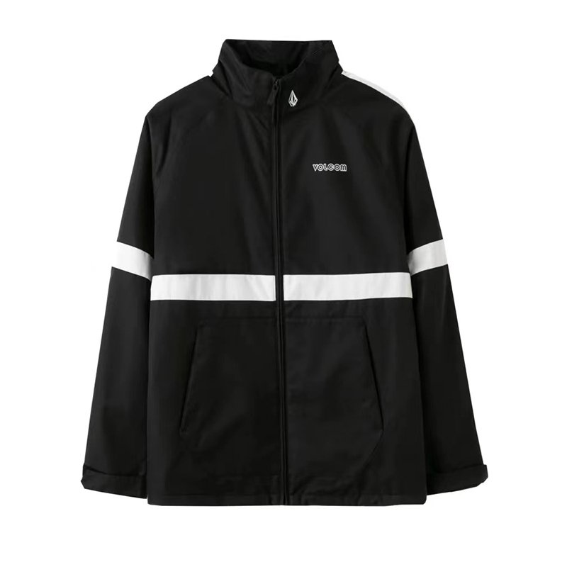 The boss's snow shop, Volcom