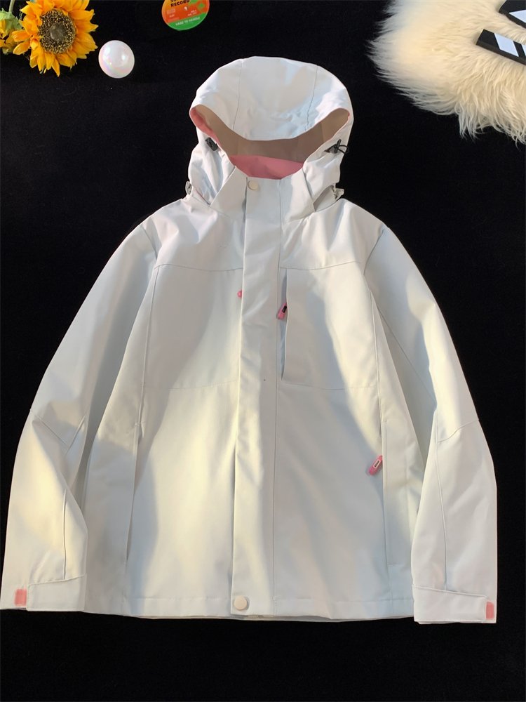 nasa's new 2024 man's hat and tweezer jacket