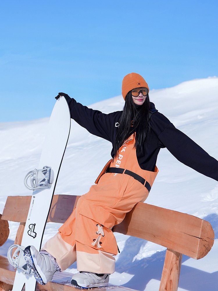 Ren's Blade River, a velvet-resistant winter ski suit, double-boarded, loose country tide of men and women