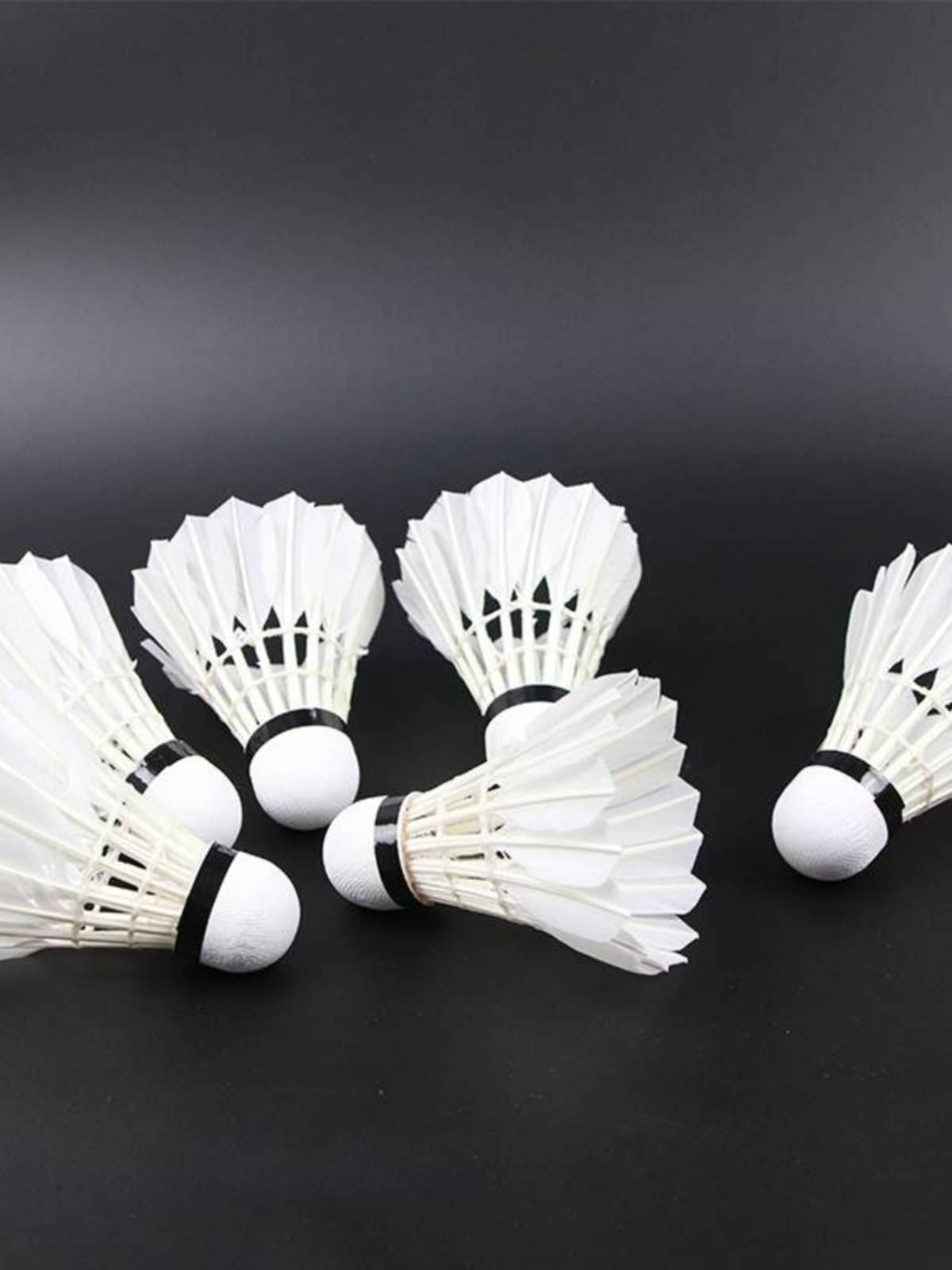 badminton goose hair ball duck hair ball training ball to fight indoor and outdoor windproof competition