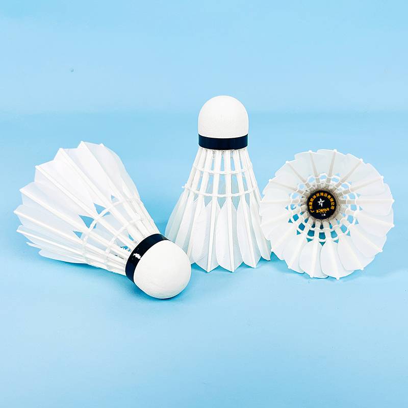 Middle Star Badfire Samsung Special offer goose feathers and flying flying stable flight 12 loaded full round goose No. 4 ball No. 2
