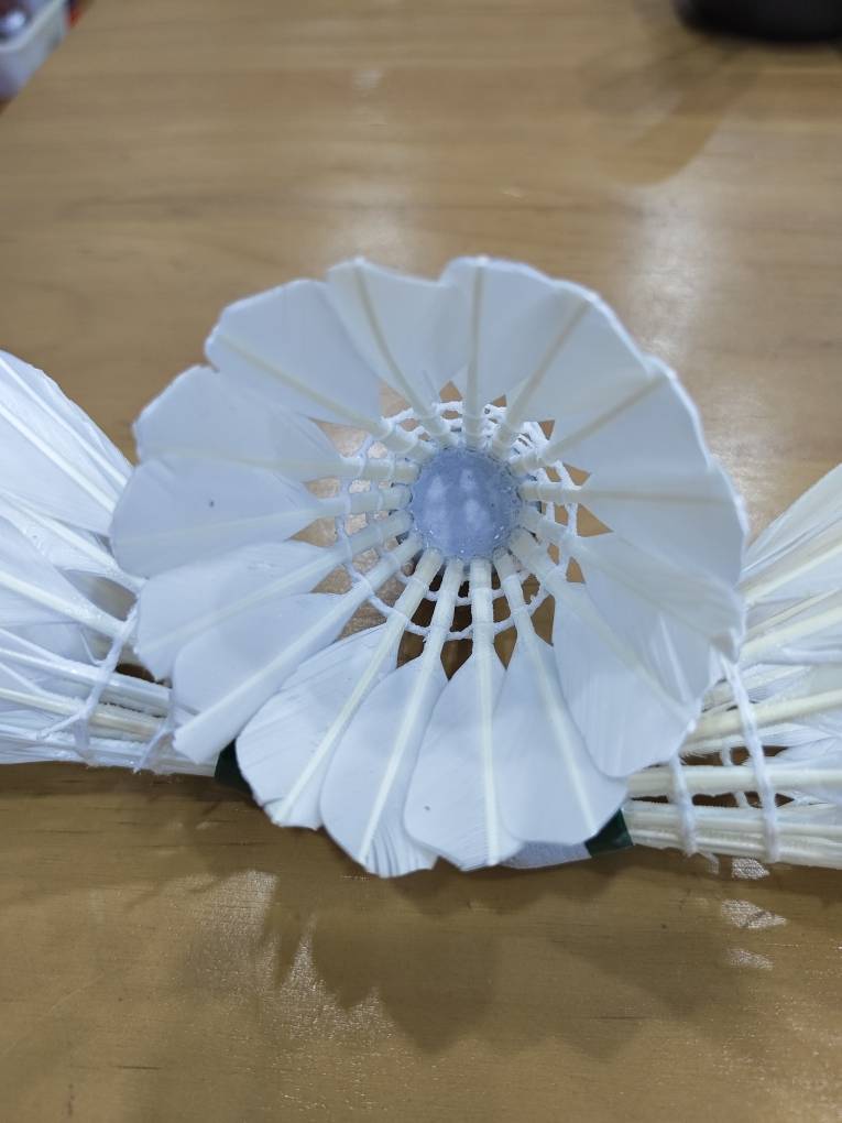 Genuine duck hair badminton 3 installed durability and not bad 6 installed indoor and outdoor training professional durable badminton