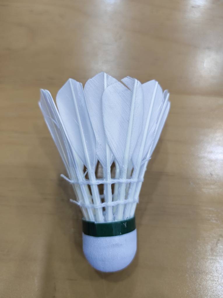 Genuine duck hair badminton 3 installed durability and not bad 6 installed indoor and outdoor training professional durable badminton