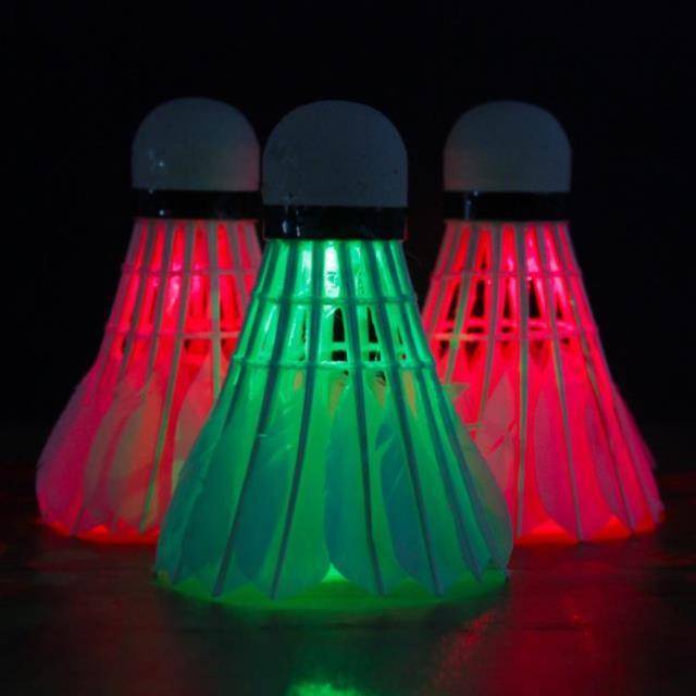 Outdoor indoor durable luminous feathers, windproof wind -resistant, night children's long -lasting fluorescent fluorescence wind and wind elasticity