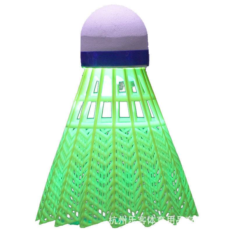 Night -light badminton is not bad. Goose feathers LED Luminous training can also play badminton at night