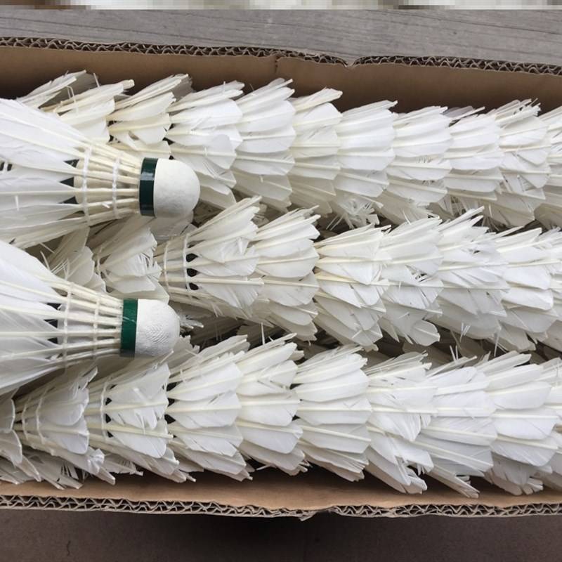 Two-feather hand-made ball D training ball of 7-80 % new second-hand badminton playback training ball training ball