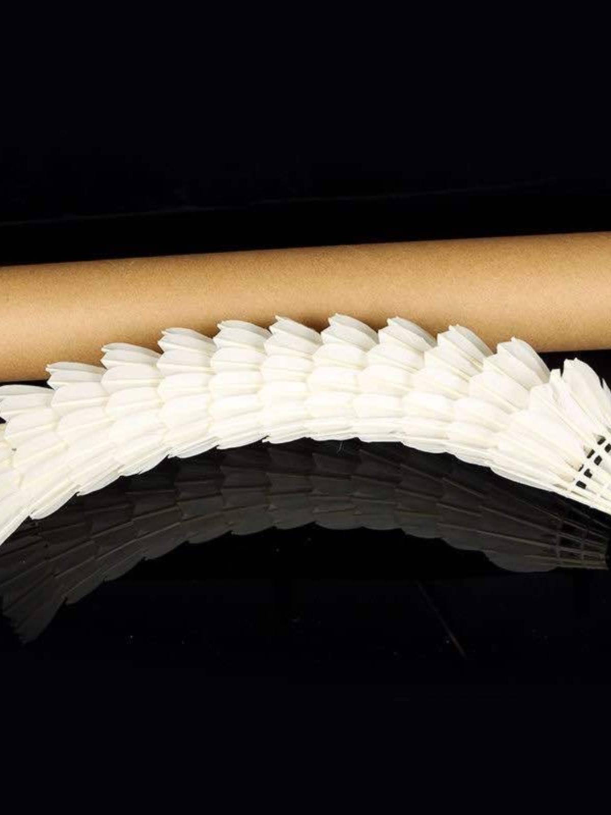 Badminton genuine 12/6 is a black feathers in the white indoor and outdoor training professional competition