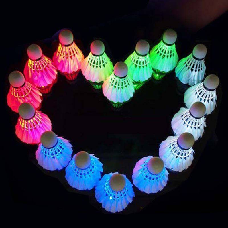 Stable evening luminous badminton windproof fluorescent fluorescence and night training green ball night night outdoor super fight