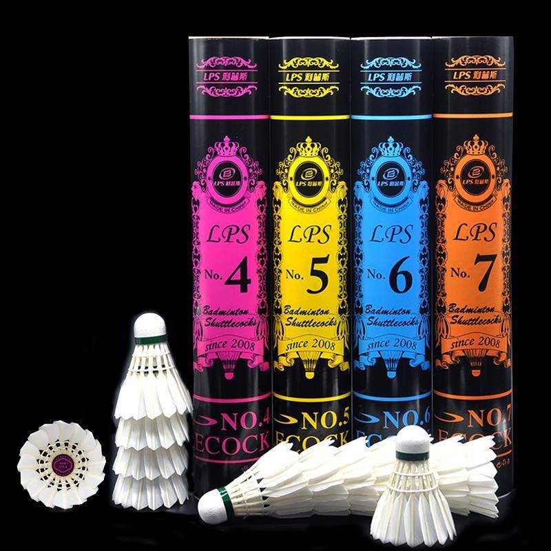 The new super -resistant badminton can not hit the goose duck hairy 12 installations of students indoor and outdoor wind -proof and stable training ratio