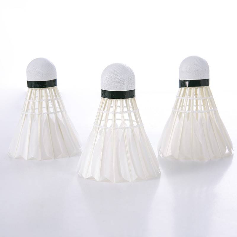 Twelve high bombs training stable and resistant to hit i Ams 405 badminton