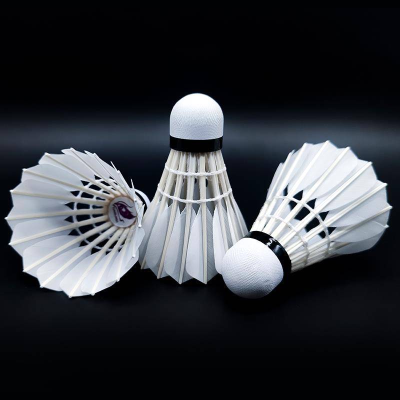 Genuine badminton purple pupil duck fur fur adult student indoor and outdoor professional training competition to play