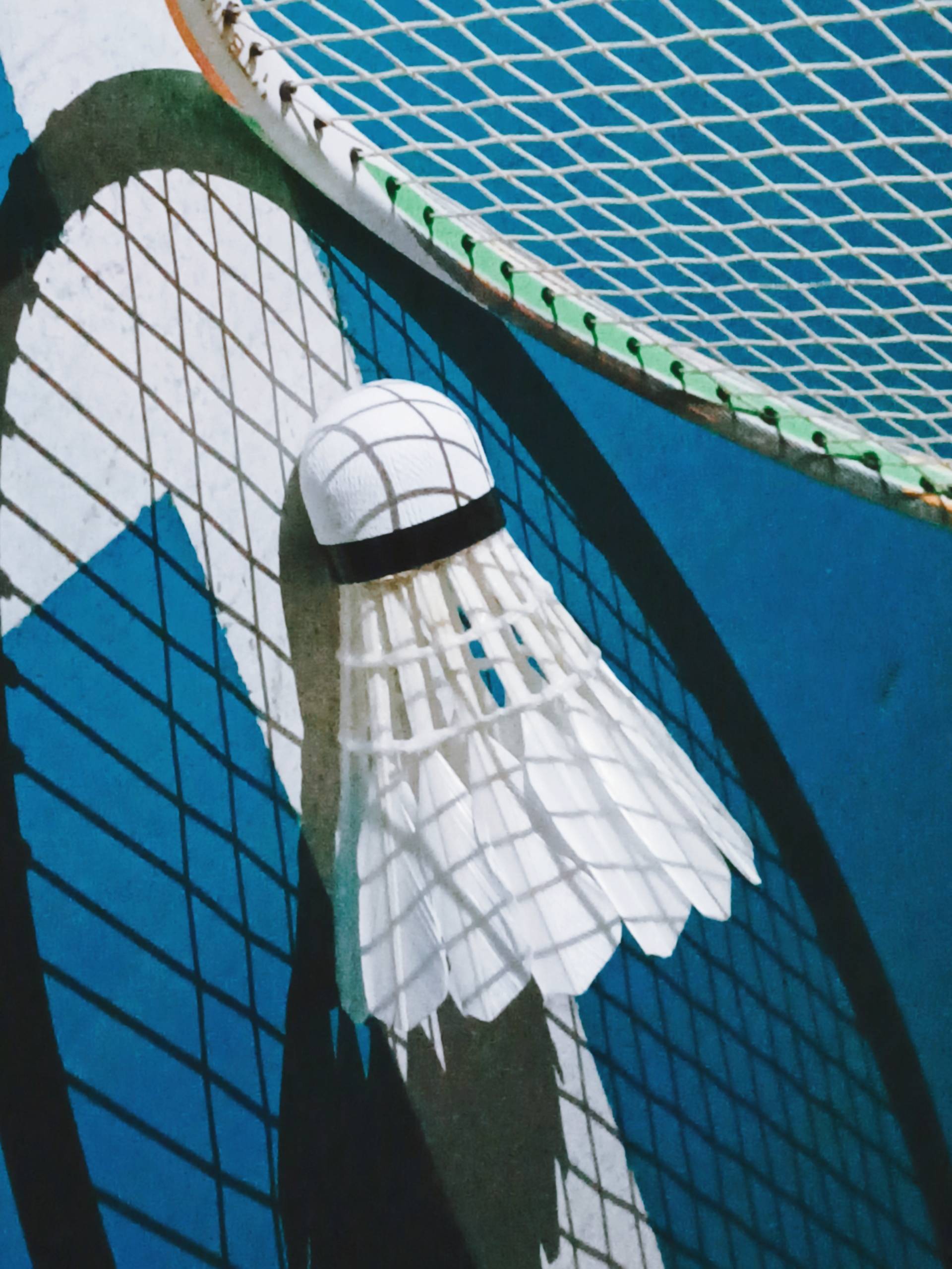 The badminton flight is stable enough to play duck hair