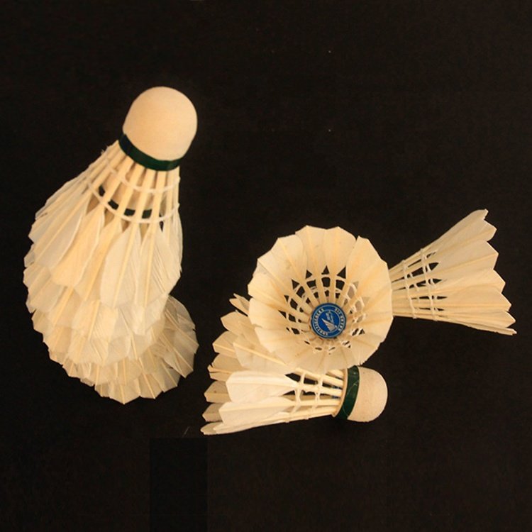 Wholesale OEM Competition Feather Duck Shuttlecock Badminton In China