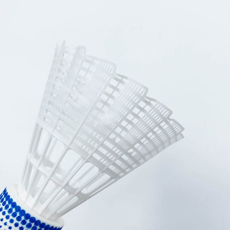 High Quality Durable OEM Taiwan PEA Cork Nylon Shuttlecocks Hot Selling Badminton Training Shuttlecock Packaged 6 Enhanced