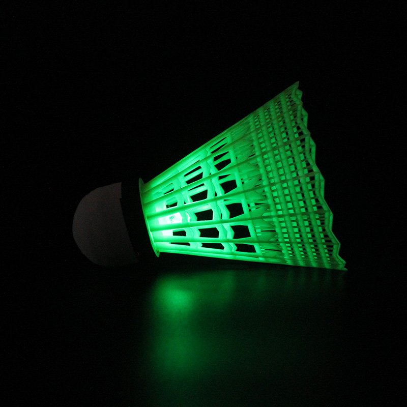 Customize The Best Selling High Quality Nylon Feather Outdoor Sports Glowing Badminton Shuttlecocks For Kids And Adult