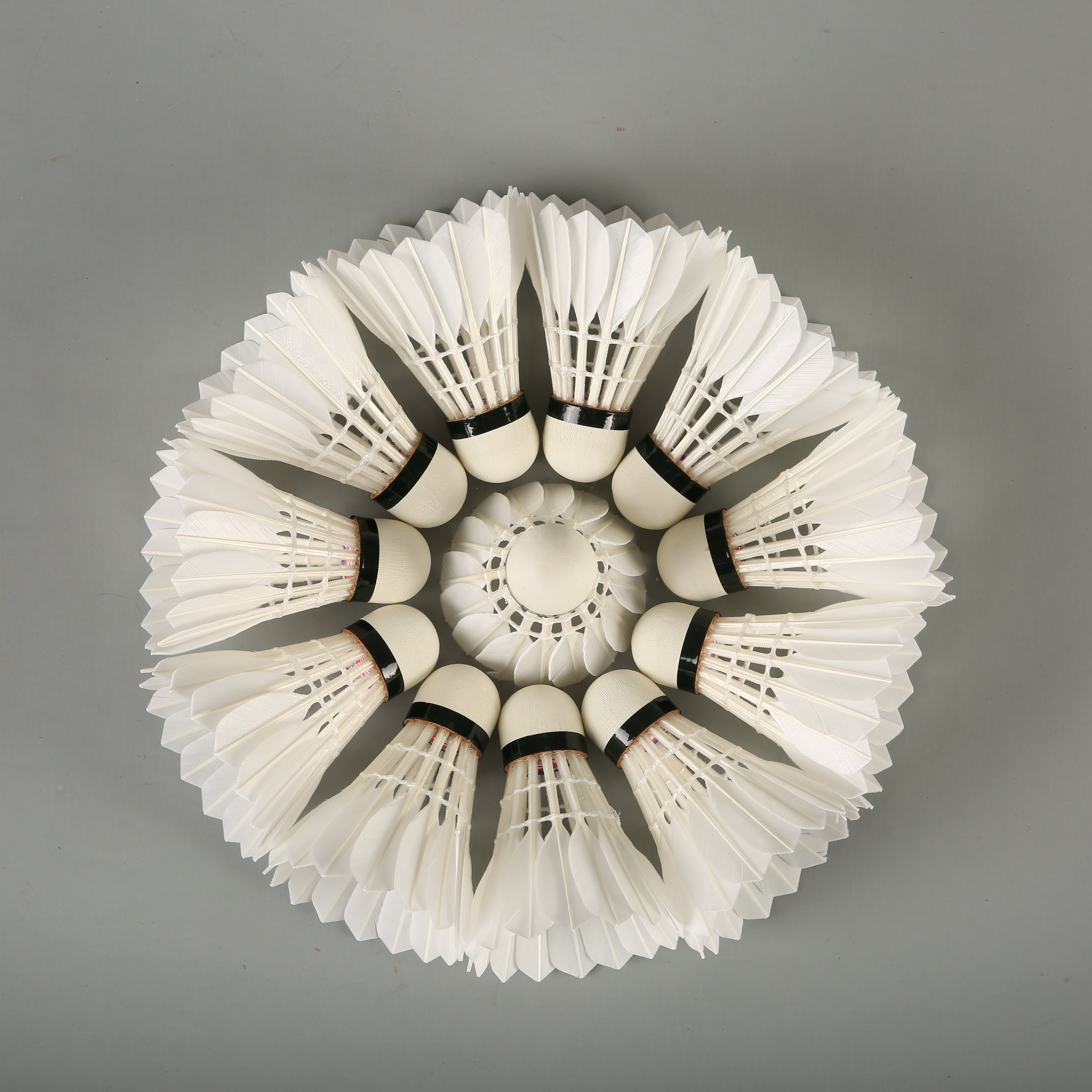 shuttlecock factory price lingmei 80 badminton feather shuttlecock for tournament