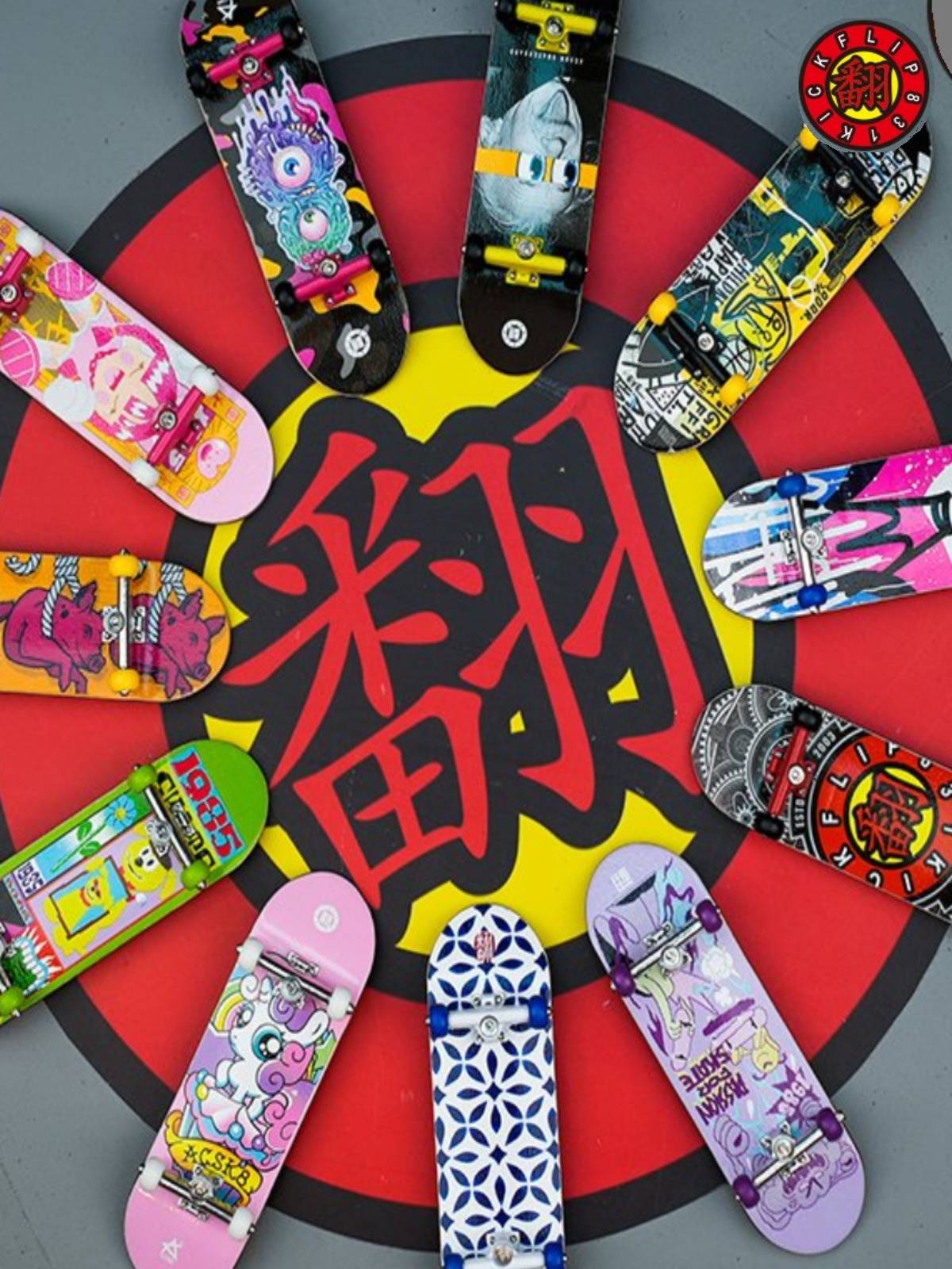 Genuine TEAM finger skateboard professional level 3.5 board shop cooperative model maple creative fingertips toys