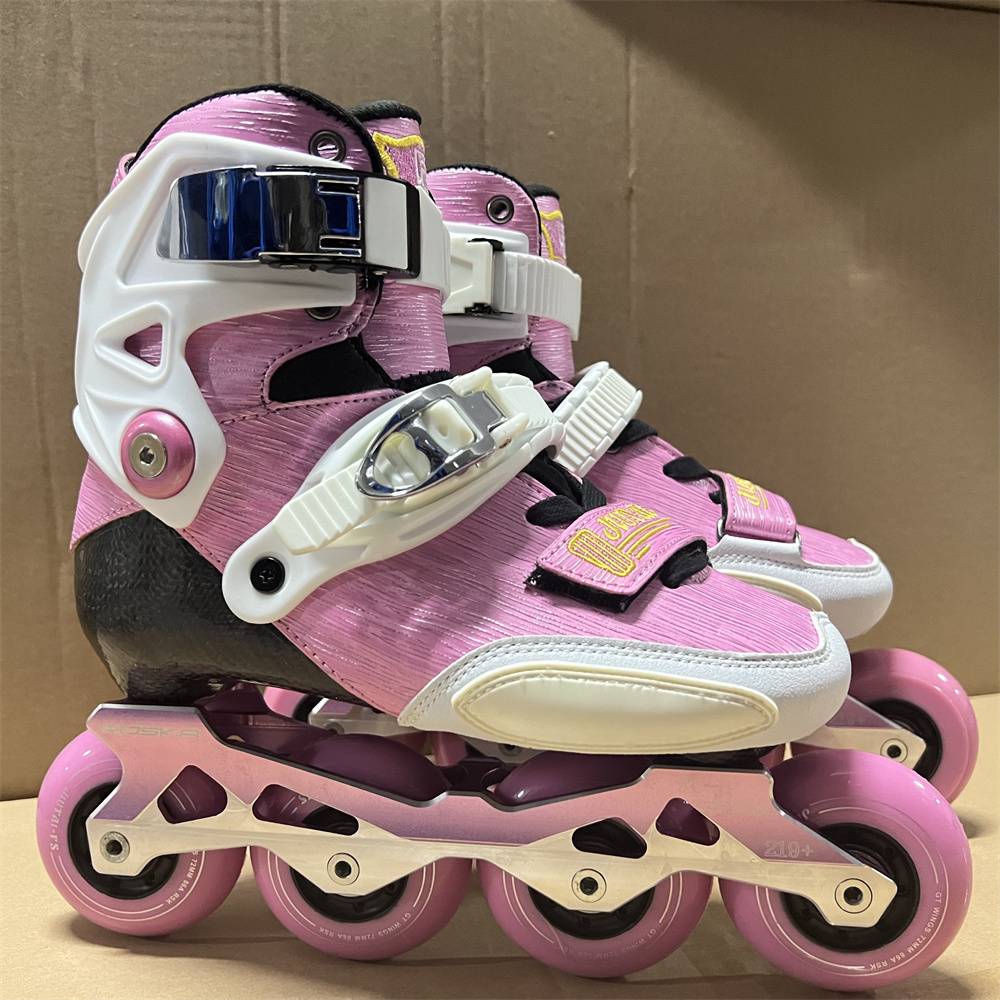 Special offer leakage broken code processing coach recommended children's carbon fiber flat flower shoe pulley skate carbon fiber flower