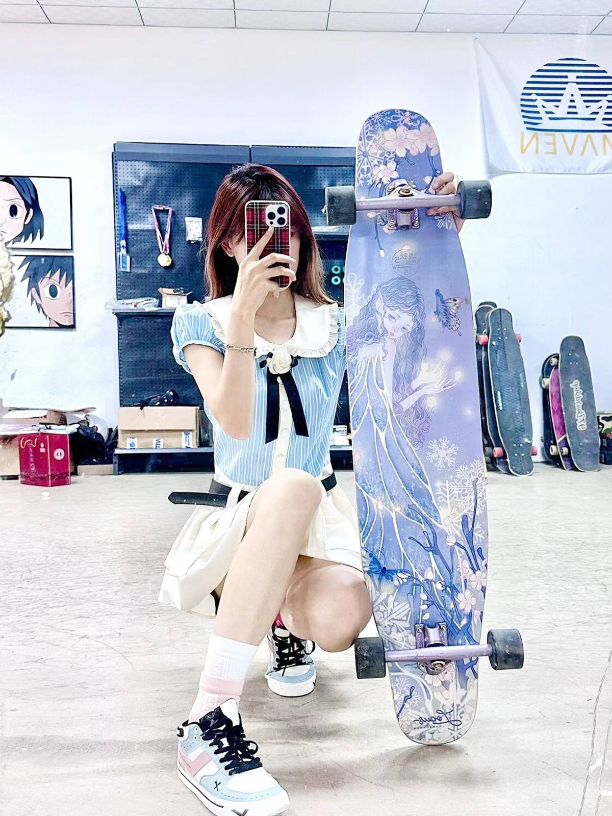 Locus shallow autumn long board professional skateboarding female boys and boys junior scholars all -round dance board meow children's adult DC