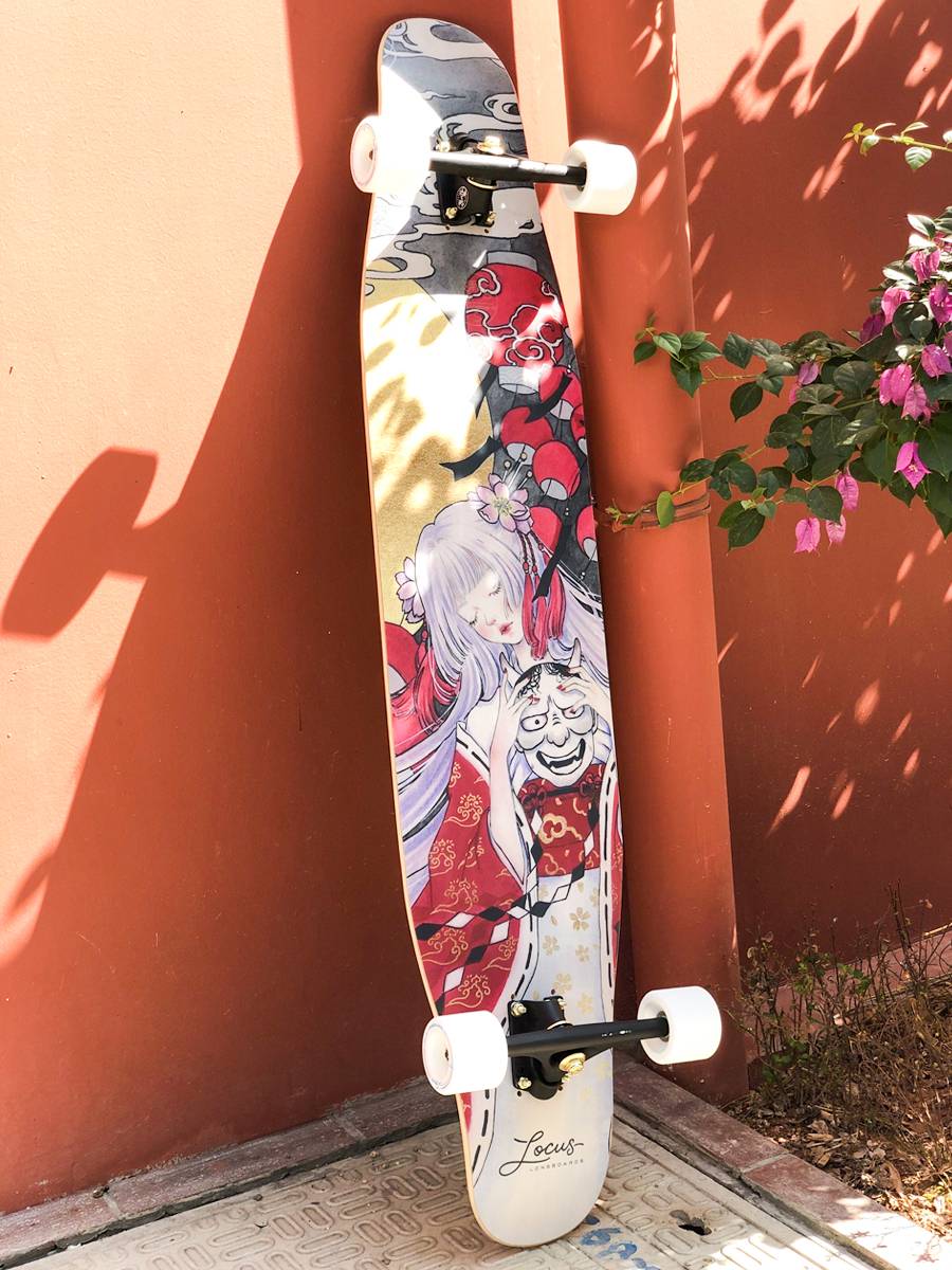 Locus shallow autumn long board professional skateboarding female boys and boys junior scholars all -round dance board meow children's adult DC