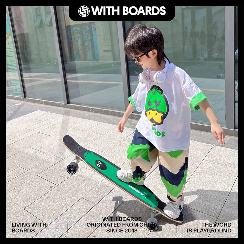 With board with boards and long boards, children's skateboarding beginners professional board children