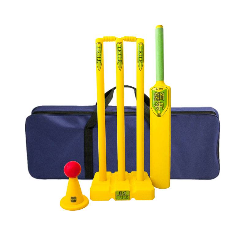 1 set of plastic campaign sets of crickets with baggage cricket setplastics elementary school children's cricket