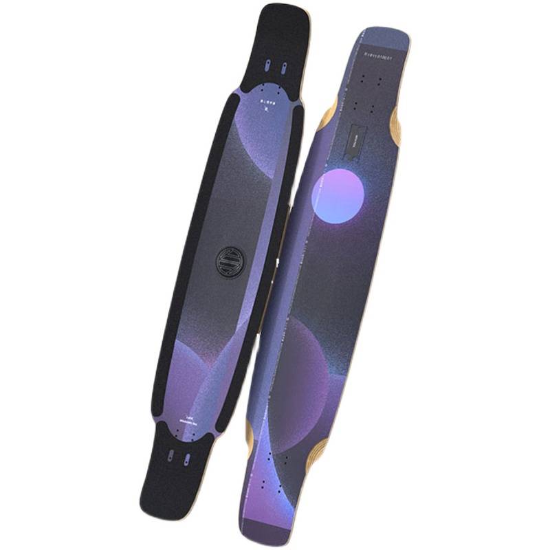 With the cosmic long board dance board Pinghua male girl and girl dancing beginner brushing street action long board professional board