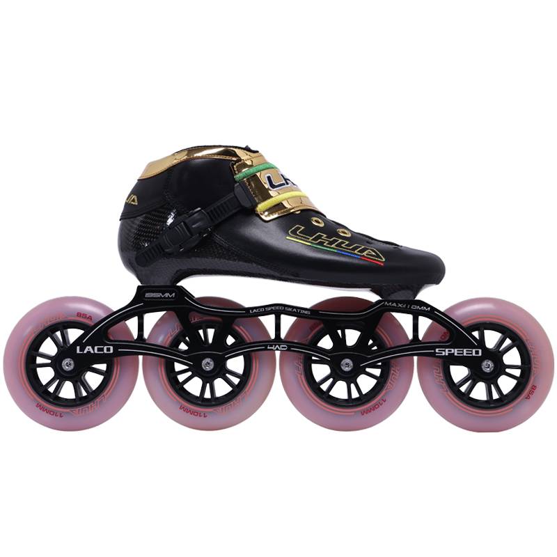 A three-wheeler straight-shoe-shoe-shoe-skating adult skater