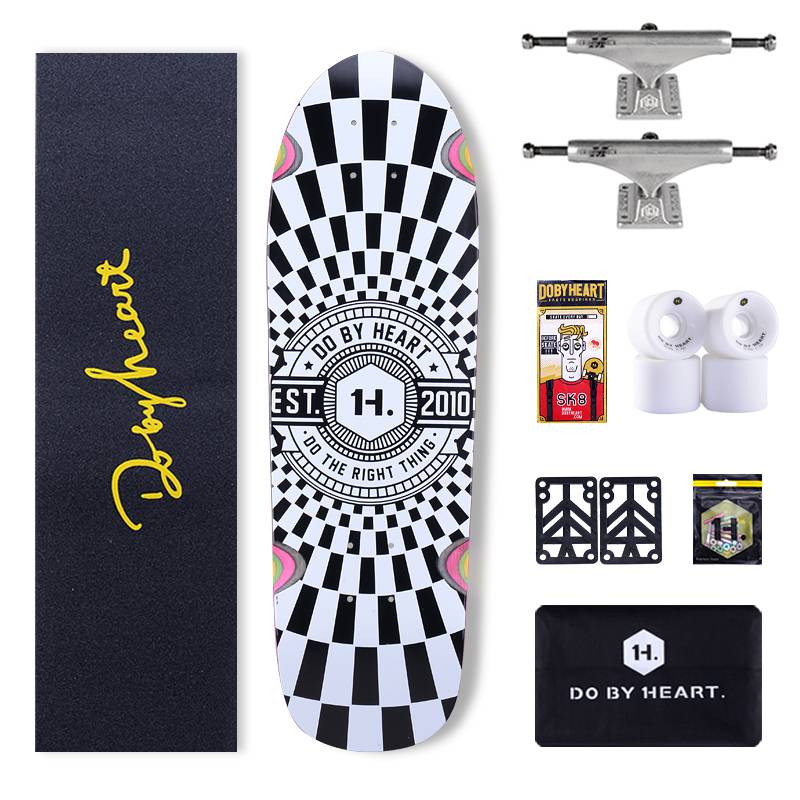 DBH skateboard professional four -wheeled fish plate adult adolescent junior scholar brushing streets to travel small fish boards more than a series
