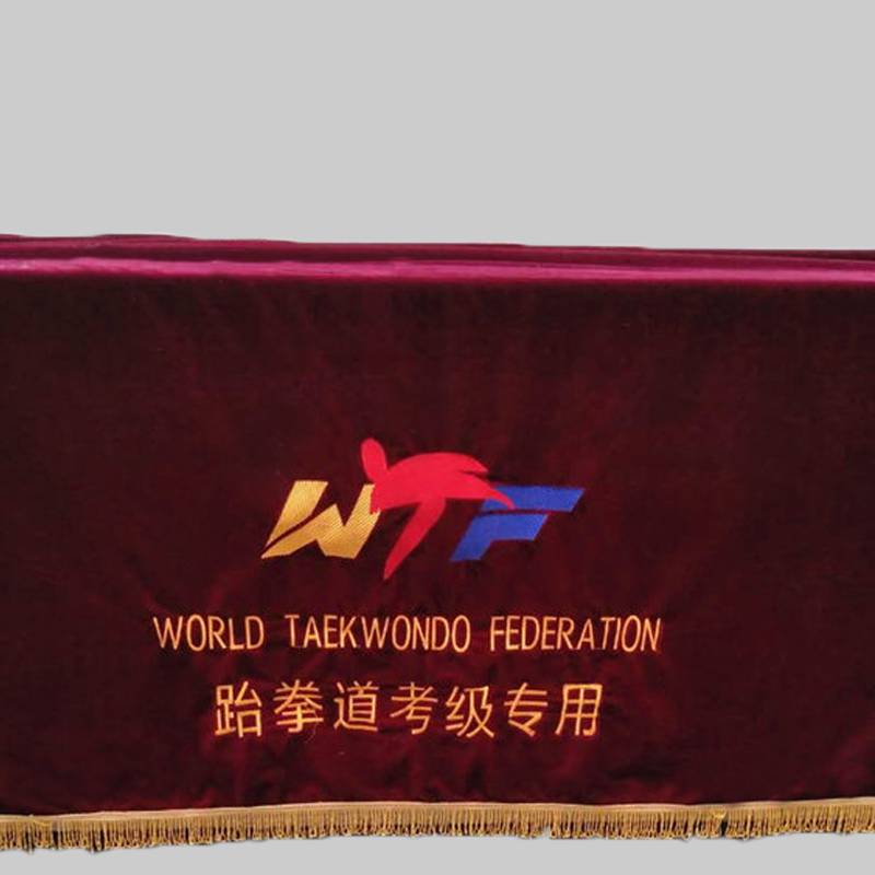 it's custom-made for new bid embroidery logo for the promotion to the taekwondo taekwondo bartender