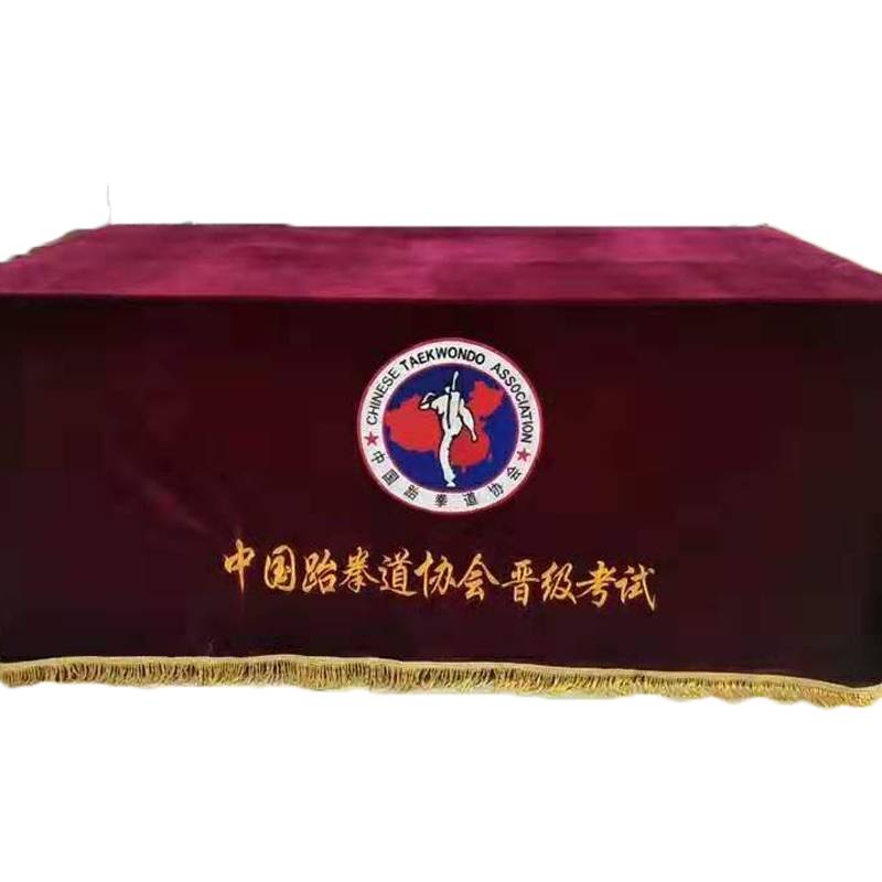 it's custom-made for new bid embroidery logo for the promotion to the taekwondo taekwondo bartender