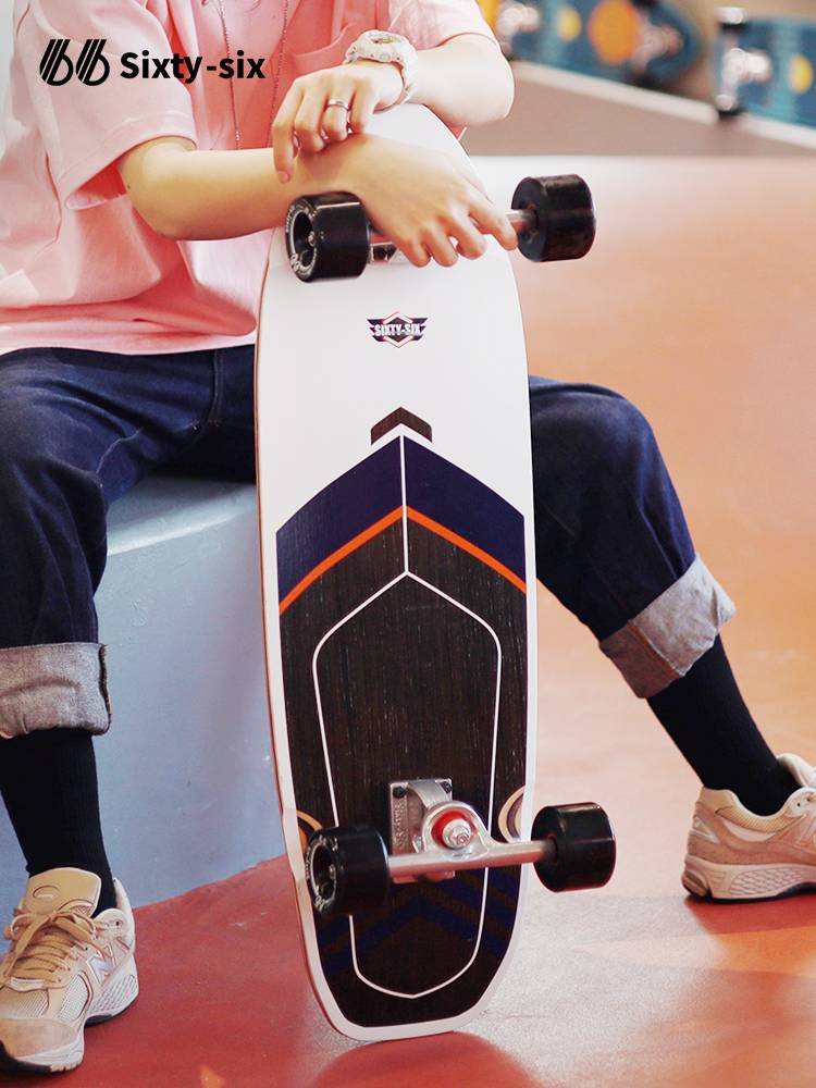 66SIXTYSIX skateboard roads Chong first scholar men and women, men and women.