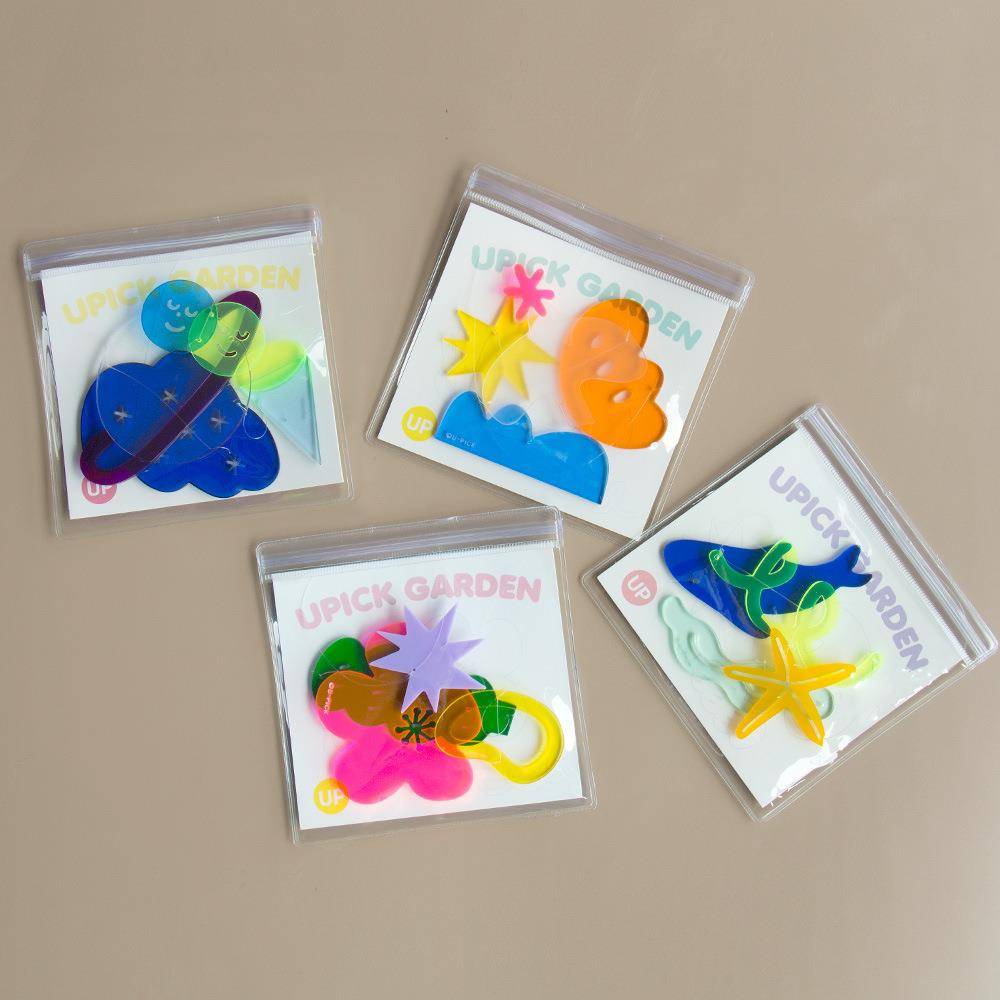 Children's decorative pendant hanging decoration wind chip crane wall room room layout romantic acrylic planet