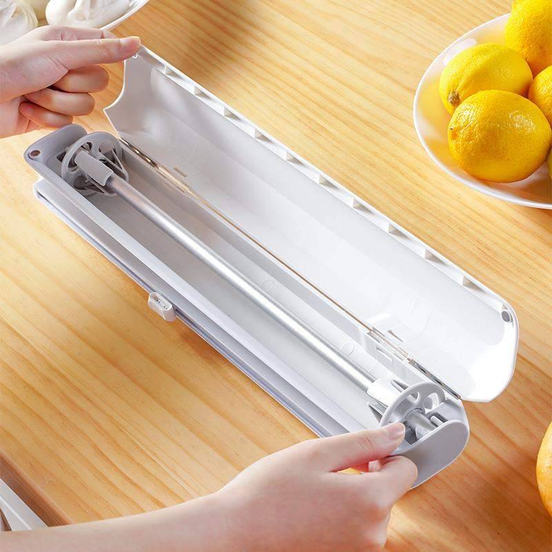 Japanese sliding knife preservation film cutter cutter household tin foil division artifact strong adsorption refrigerator wall -mounted storage box