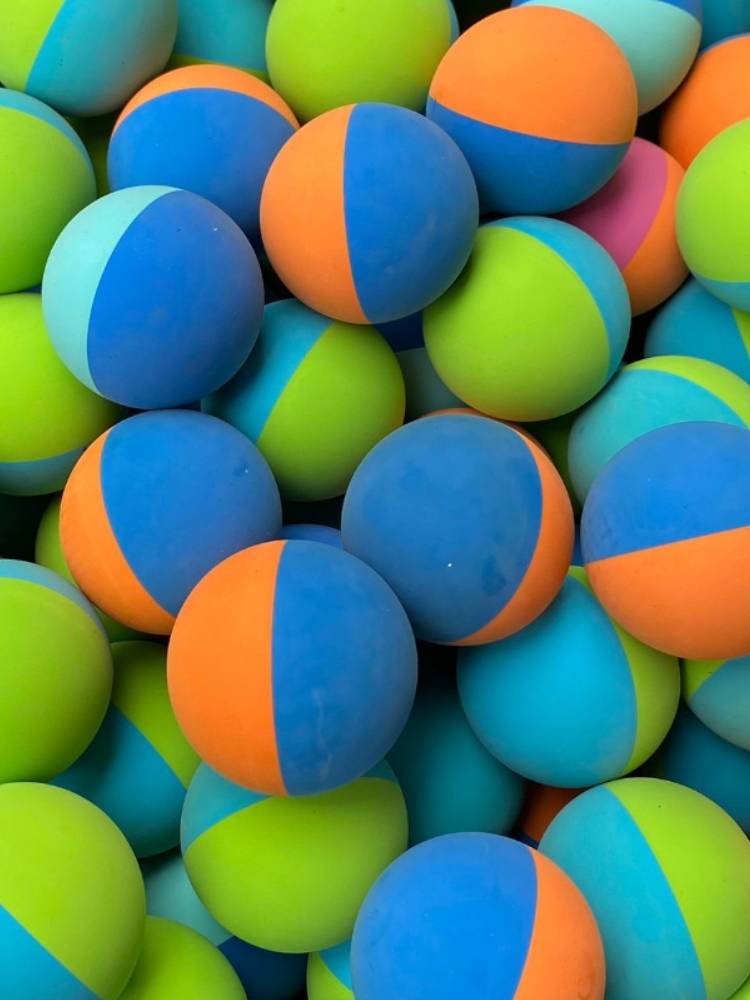 6CM beginner training squash fast, hollow high elastic ball player ball rubber elastic ball hit speed training
