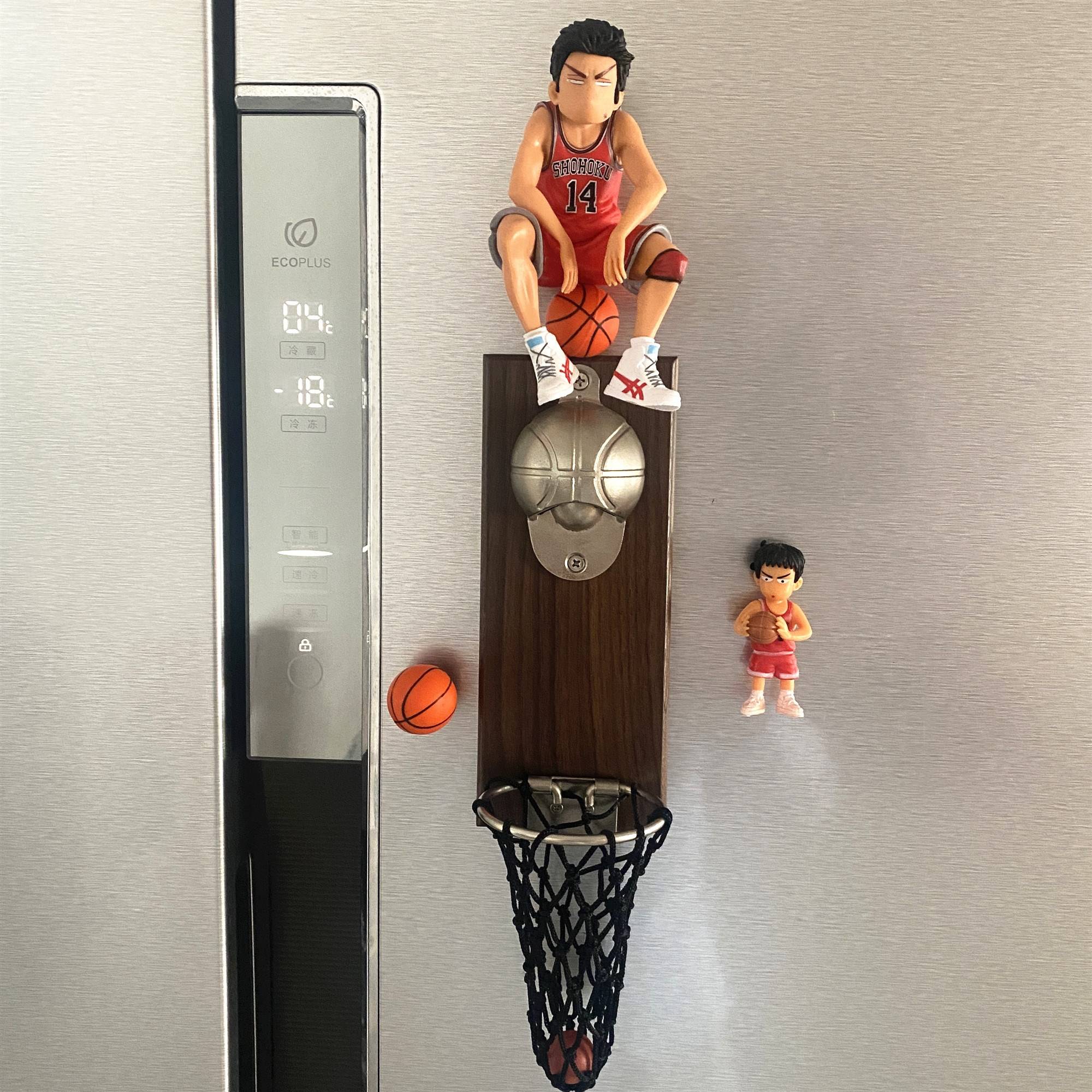 Creative Basketball Bottle Opener Beer Ratin Circular Refrigerator Patching Robin Red Basket Piece Link Wall -mounted Bottle Qi