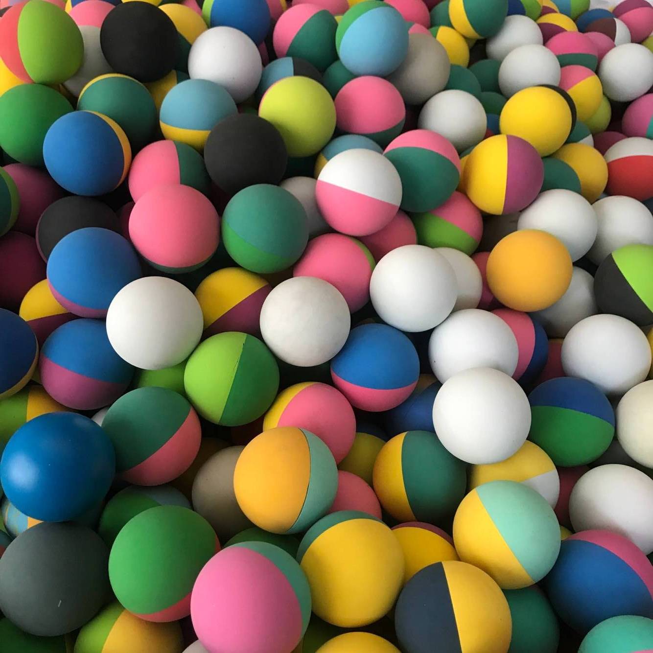 12 packs of ballball mix (6 cm)
