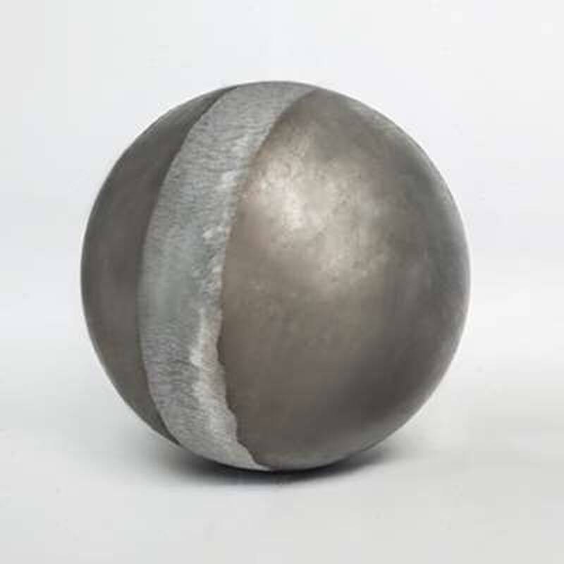 Explosion hollow big iron ball 250mm wall thickness 3 guarding railing tube blocking decorative accessories can be welded and sprayed iron products