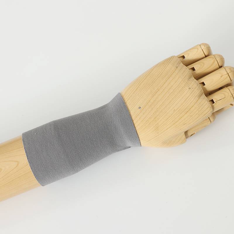 【10cm】 Iron ash