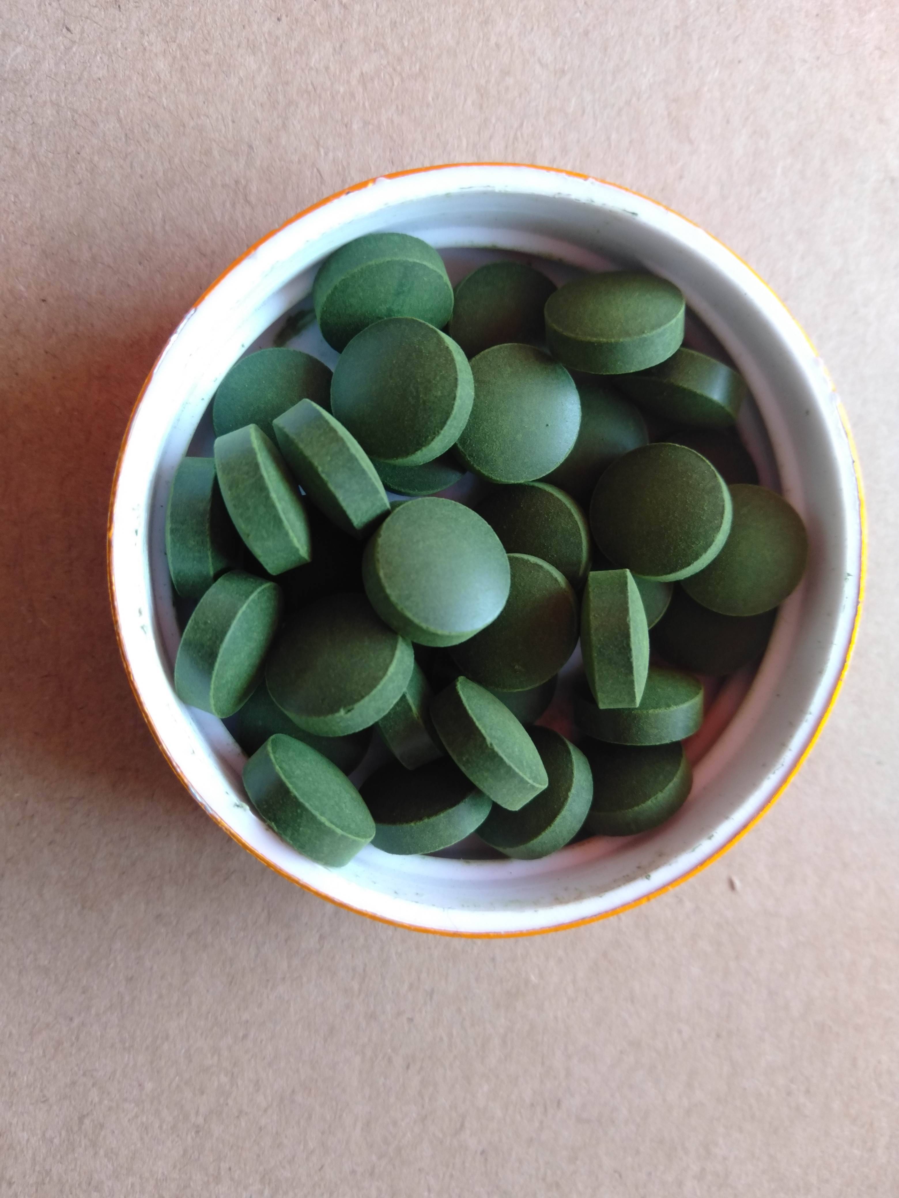 Domestic export -breaking wall protein nuclear ball algae tablets green algae tablet alkaline food CGF cell regeneration factor 400 tablets