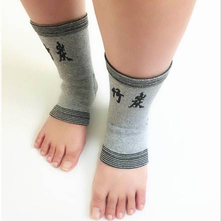 Bamboo charcoal protective set training air -conditioned house adult playball basketball knee -to -knee wiper, elbow, ankle care, palm, men and women summer